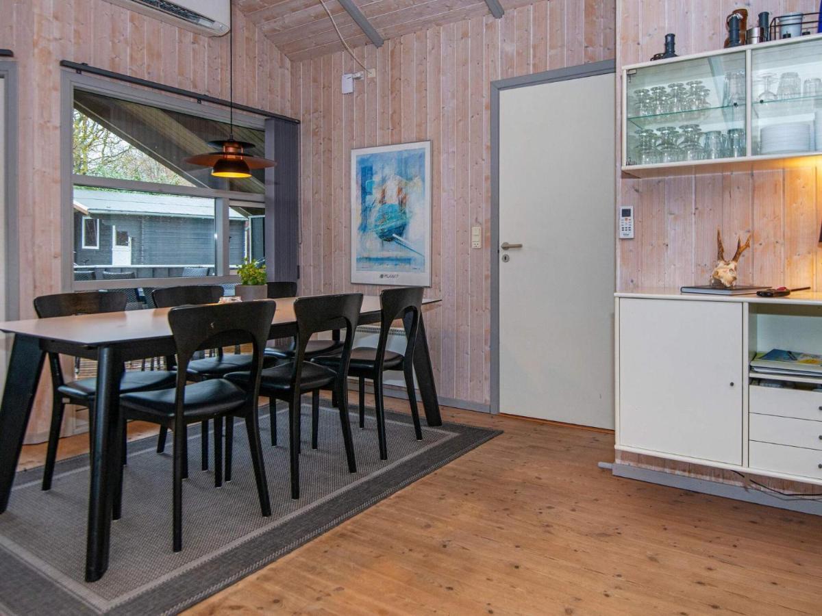 Four-Bedroom Holiday Home In Sydals 4 Vibøge Exteriör bild