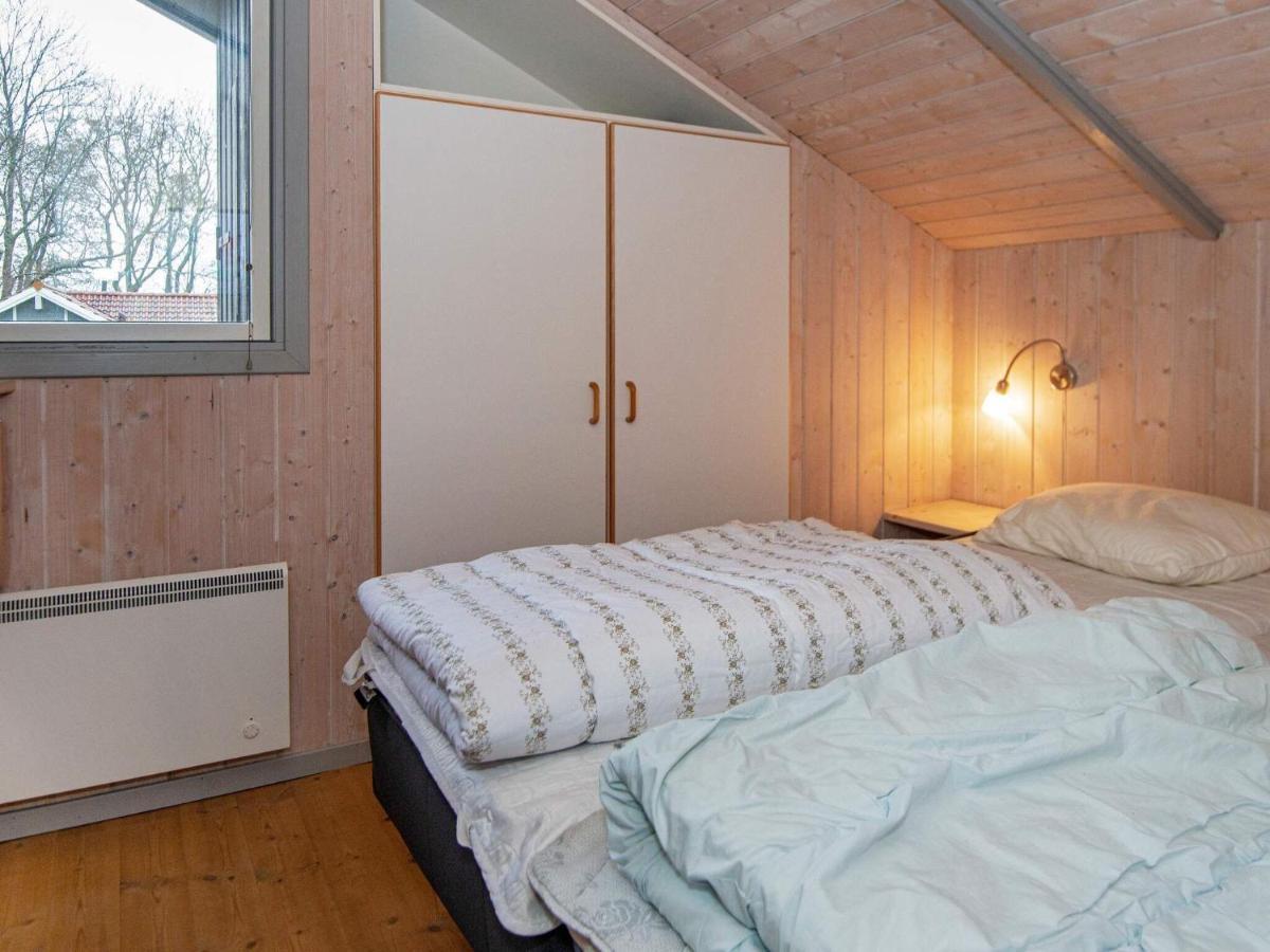 Four-Bedroom Holiday Home In Sydals 4 Vibøge Exteriör bild